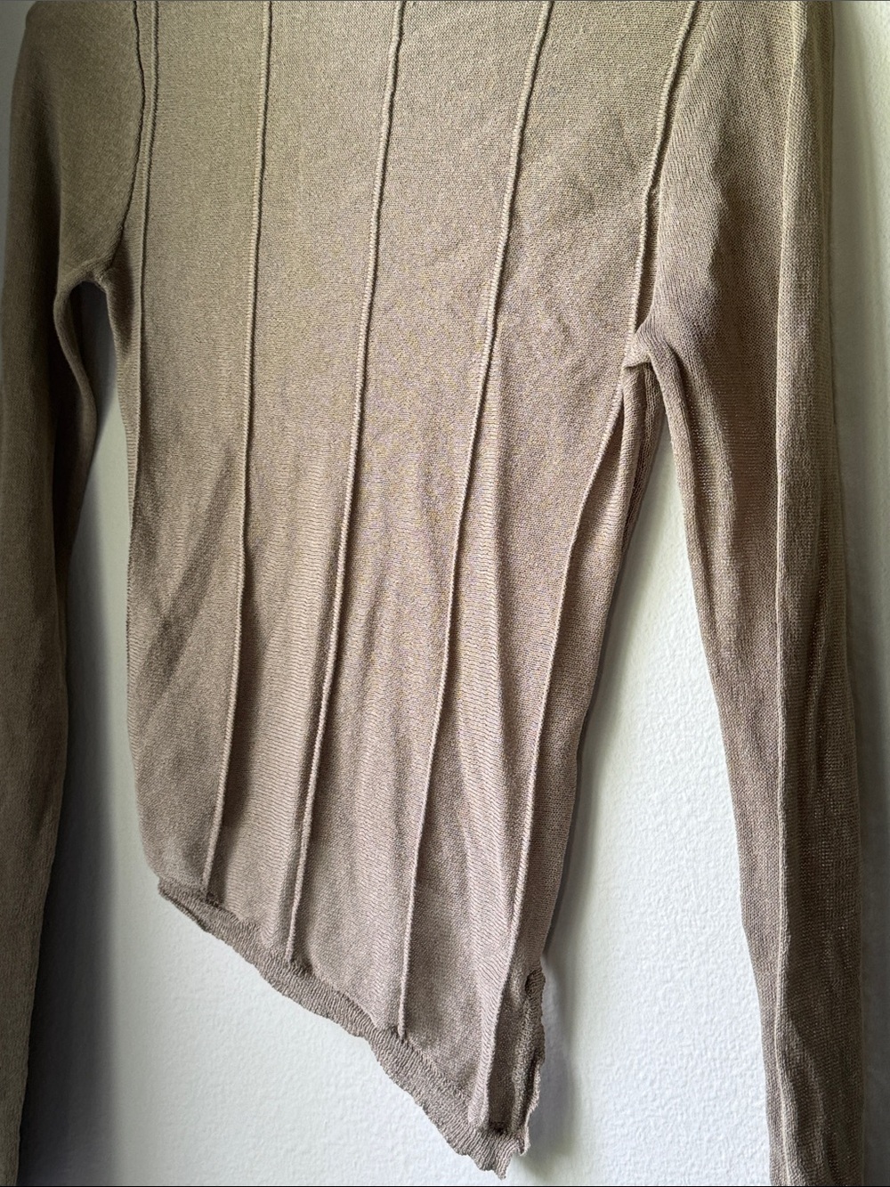 PrettyLittleThing Ribbed Knit Top - Picture 4 of 6